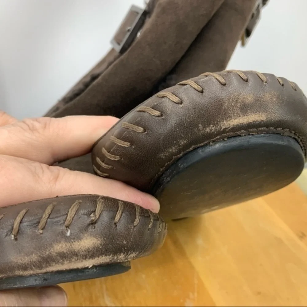 Tory Burch Moccasin style brown Suede boot 8